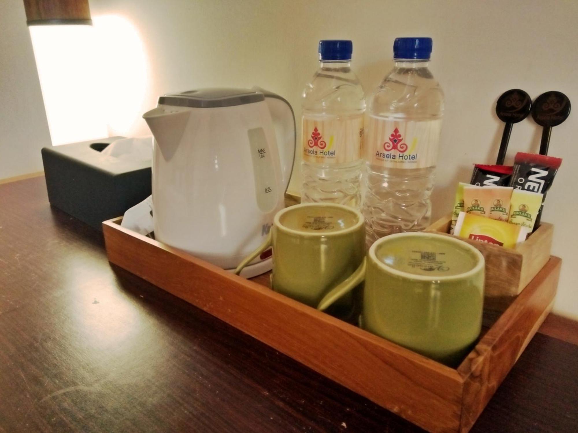 Arsela Hotel Pangkalanbuun Eksteriør billede