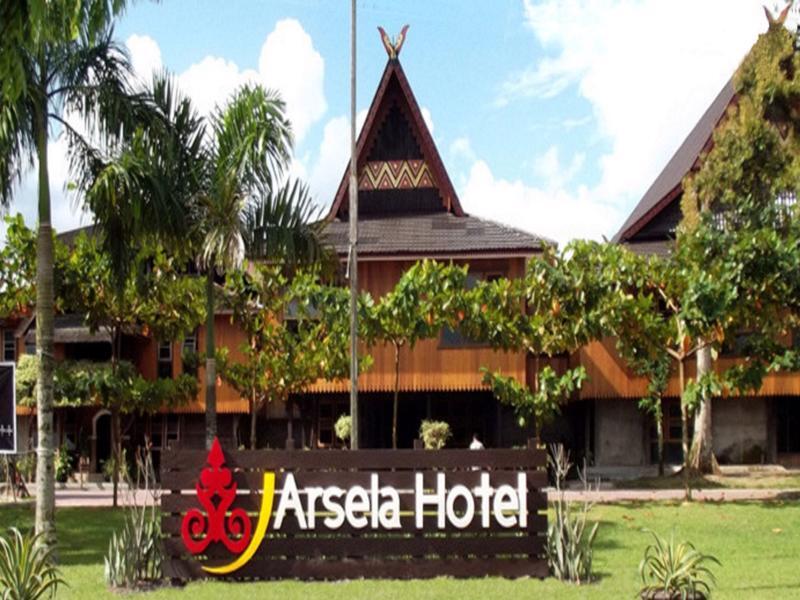 Arsela Hotel Pangkalanbuun Eksteriør billede